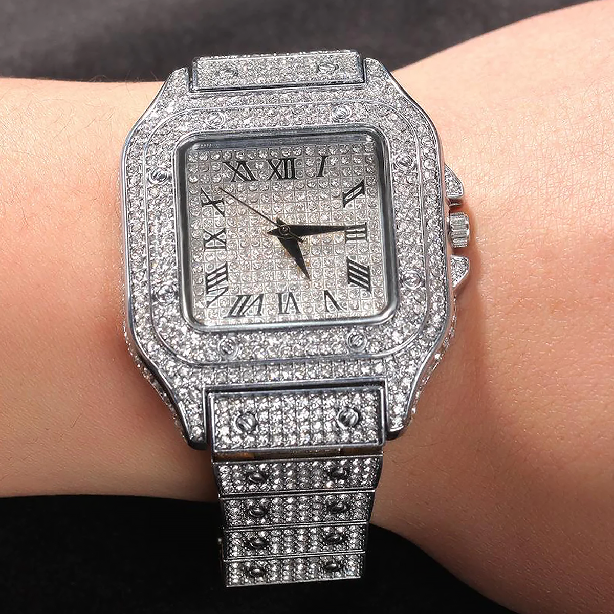 CYRIS. | Silver Bust Down Watch