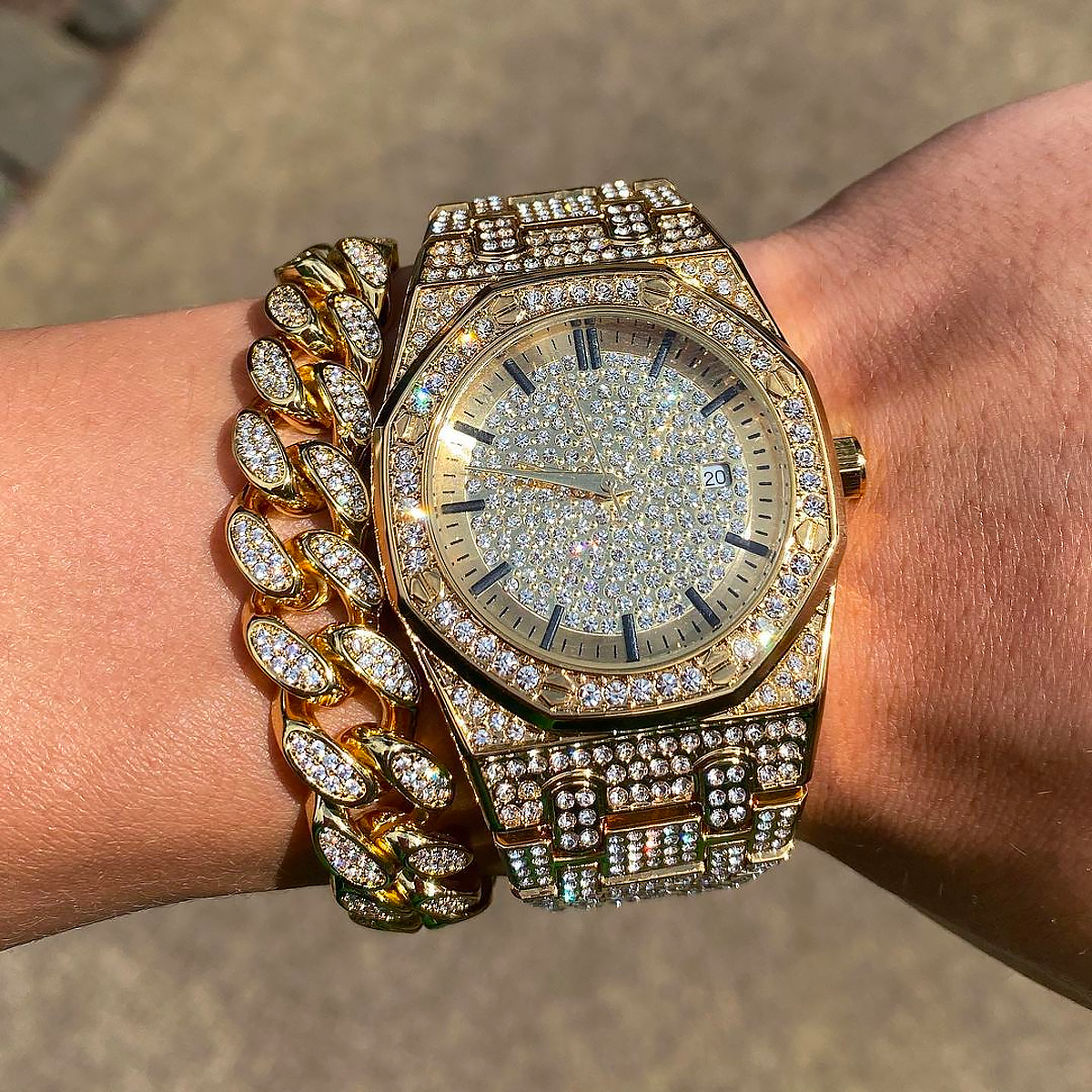 GYMALON | Gold Bust Down Watch With CZ VVS Stones (Fully Iced Out)