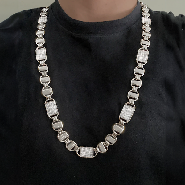 KINGSLEY. | Silver Flat Magnum King Chain with Diamonds